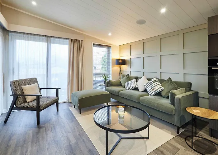 Host & - Kingfisher *